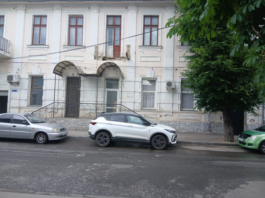 Детали старых зданий Симферополя. Часть 2