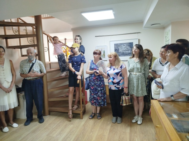 участники открытия выставки